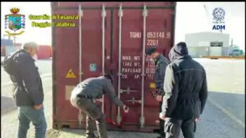 Porto di Gioia Tauro, sequestrati 1300 chili di cocaina per un valore di 260mln di euro 