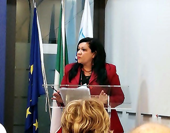 Cuzzupi (UGL): "Un Osservatorio per le discriminazioni di genere nella Scuola" Cuzzupi (UGL): "Un Osservatorio per le discriminazioni di genere nella Scuola"