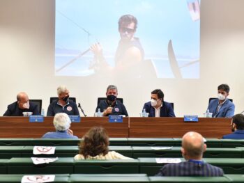Presentati i Mondiali kite surf, Spirlì e Orsomarso: «Calabria riparte»