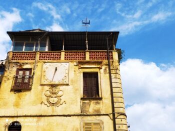 Lamezia Terme, l'antica meridiana, simbolo per eccellenza del centro storico sambiasino
