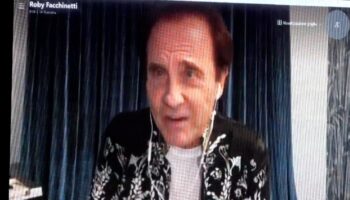 Liriche, note e… sotto le stelle di San Lorenzo, un successo dell’estate lametina. L’omaggio a Bergamo città simbolo della pandemia