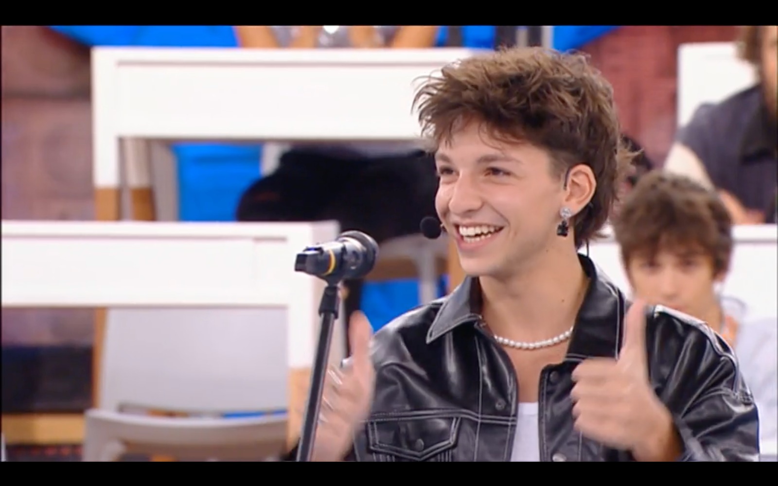 Il lametino Luigi Strangis arriva ad Amici Il lametino Luigi Strangis arriva ad Amici