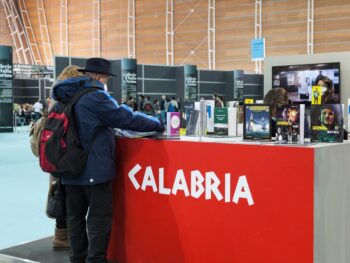 Salone Libro Torino, chiusura allo stand della Calabria con le opere della casa editrice lametina Grafichèditore