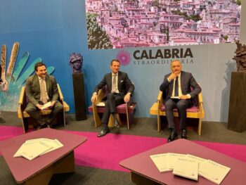 Alla Bit di Milano presentato il manuale “Narrazioni inedite per una Calabria distintiva”