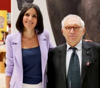 Salone del Libro, allo stand della Calabria la visita del ministro dell'Istruzione Bianchi