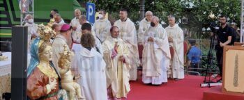Lamezia ha il suo nuovo vescovo. Mons. Parisi: “Da qui in poi un bel cammino di chiesa profetica”