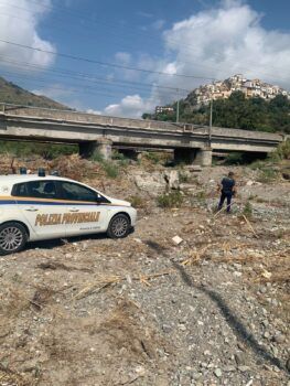 Operazione “Mare pulito”, disposti serrati controlli della Polizia Provinciale sulle coste del Tirreno cosentino