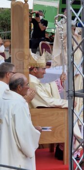 Lamezia ha il suo nuovo vescovo. Mons. Parisi: “Da qui in poi un bel cammino di chiesa profetica”