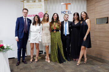 Rosa Maria De Caro nuovo presidente Rotaract Club Lamezia