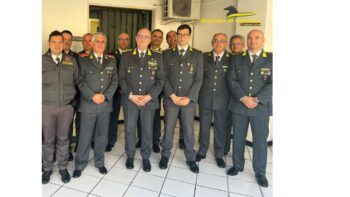 Il Generale di Divisione Guido Mario Geremia, Comandante Regionale della GdF Calabria, in visita al Comando Provinciale di Cosenza