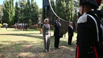 Girifalco, oggi, a 45 anni dalla tragica sciagura aerea, l’Arma e la cittadinanza ricordano i Carabinieri caduti a Monte Covello