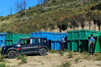 Denunciate madre e figlia nel catanzarese per attività di gestione di rifiuti non autorizzata