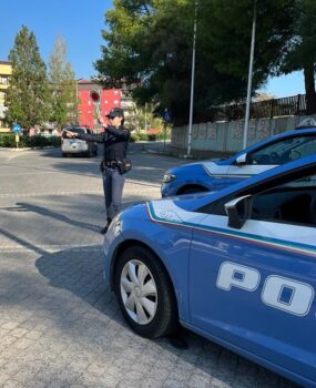 Crotone, arrestato uomo di 51 anni per tentato furto negli uffici del Giudice di Pace di Crotone