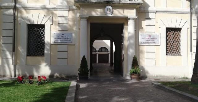 Caserma Grippo Con Logo