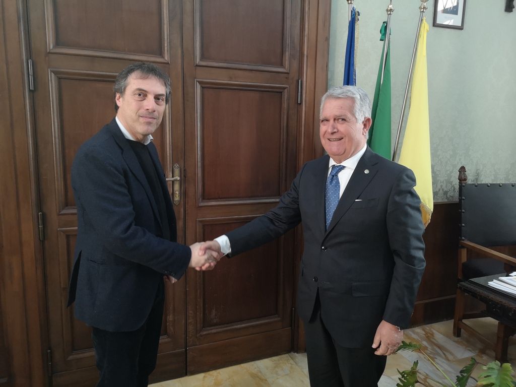 Catanzaro, Fiorita incontra il nuovo commissario di Arpacal Emilio Errigo Catanzaro, Fiorita incontra il nuovo commissario di Arpacal Emilio Errigo