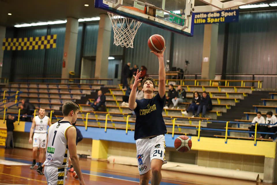 Torna al Palasparti il Basketball Lamezia che questa domenica affronterà i giovani del Forio Basket