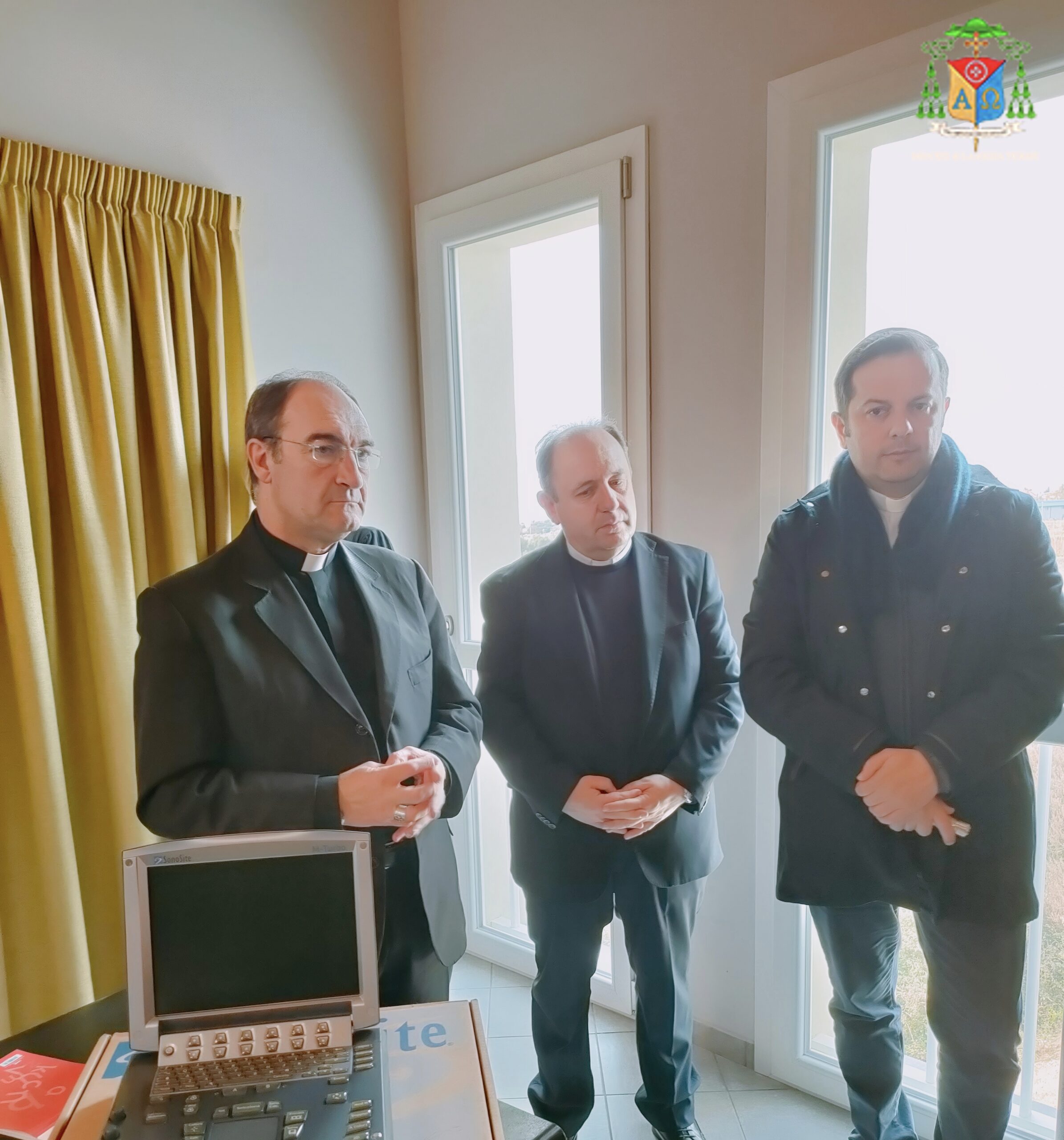 Lamezia, Caritas dona ecografo ad ambulatorio solidale