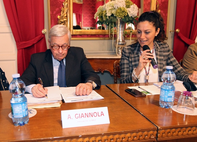 Il Presidente SVIMEZ Adriano Giannola alla Provincia di Cosenza per la presentazione dei bandi pnrr