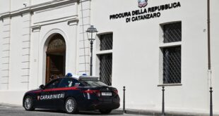 Giulia Carabinieri Procura Catanzaro