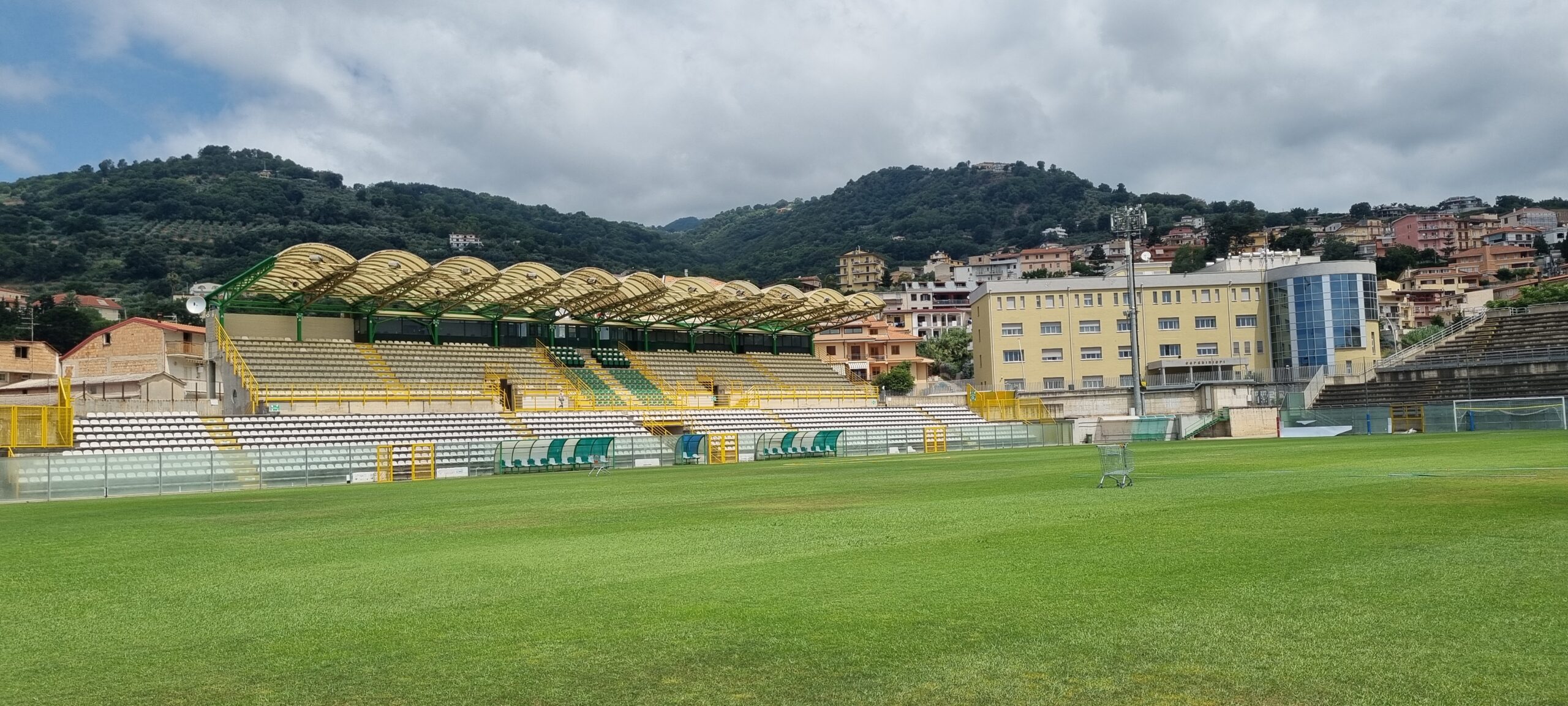 Lamezia, sopralluogo allo stadio "d'Ippolito" per il grande show di Checco Zalone il prossimo 4 luglio