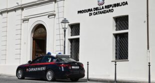 CARABINIERI_CATANZARO PROCURA_