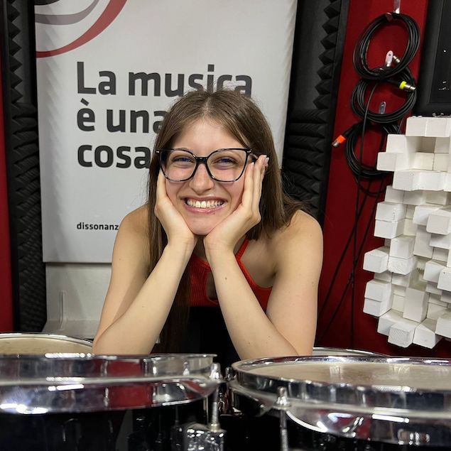 Lamezia, successo per “Parole sulla sabbia”, il nuovo singolo di Chiara Bonaddio