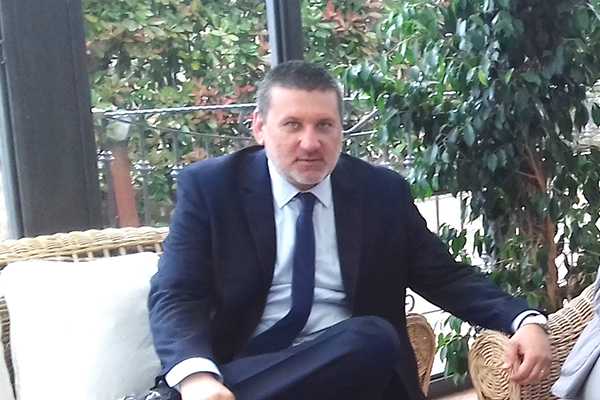 Lamezia Terme, Nucifero (Patto Sociale): “Misure legislative e psicologo in forma stabile a scuola per frenare la violenza” Lamezia Terme, Nucifero (Patto Sociale): “Misure legislative e psicologo in forma stabile a scuola per frenare la violenza”