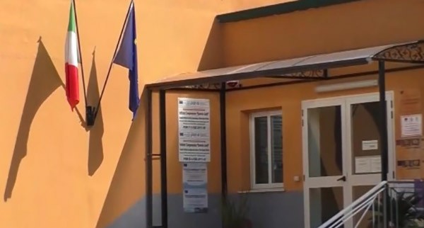 IC “S. Gatti” di Lamezia Terme, a scuola per scoprire “La radice latina della lingua italiana” IC “S. Gatti” di Lamezia Terme, a scuola per scoprire “La radice latina della lingua italiana”