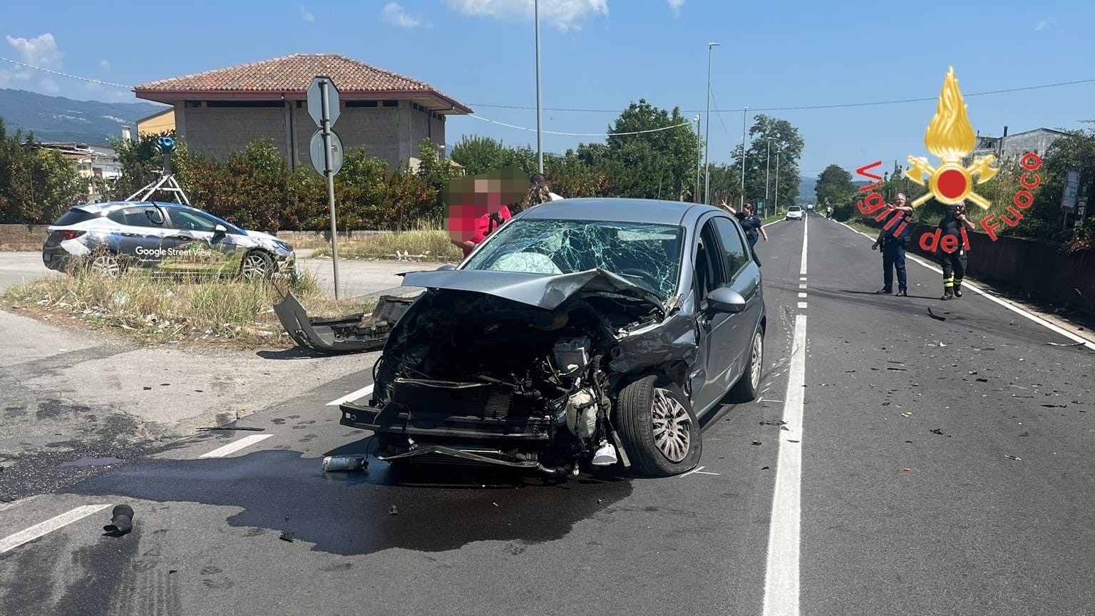 Lamezia, incidente stradale in città, due feriti Lamezia, incidente stradale in città, due feriti