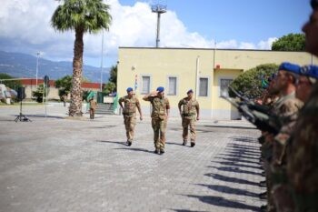 Avvicendamento al Comando del 2° “Sirio”, il Colonnello Romano sostituisce il Colonnello Bianchi alla guida del reparto di volo dell’Esercito Italiano di stanza in Calabria Lamezia Terme