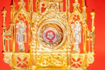 Rende, nella Chiesa di Gesù Misericordioso intronizzate le reliquie di San Giovanni Paolo II, Santa Faustina Kowalska, beato Michal Sopocko, San Massimiliano Maria Kolbe e Santa Caterina da Bologna