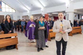 Rende, nella Chiesa di Gesù Misericordioso intronizzate le reliquie di San Giovanni Paolo II, Santa Faustina Kowalska, beato Michal Sopocko, San Massimiliano Maria Kolbe e Santa Caterina da Bologna