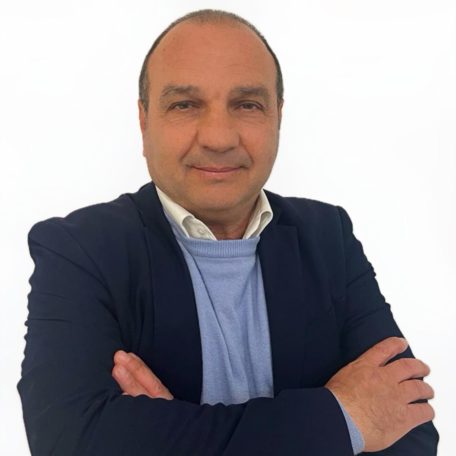 Lamezia, Comunali, Gianpaolo Bevilacqua: “Le ragioni di una scelta che nasce dall’esperienza politica e dalla volontà di essere lametini a testa alta”