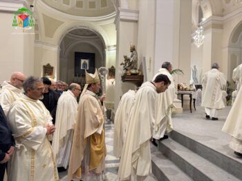 Lamezia, il vescovo Parisi celebra la Messa in Coena Domini