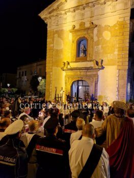 Lamezia, Venerdì Santo: la processione dei “Mistiari”