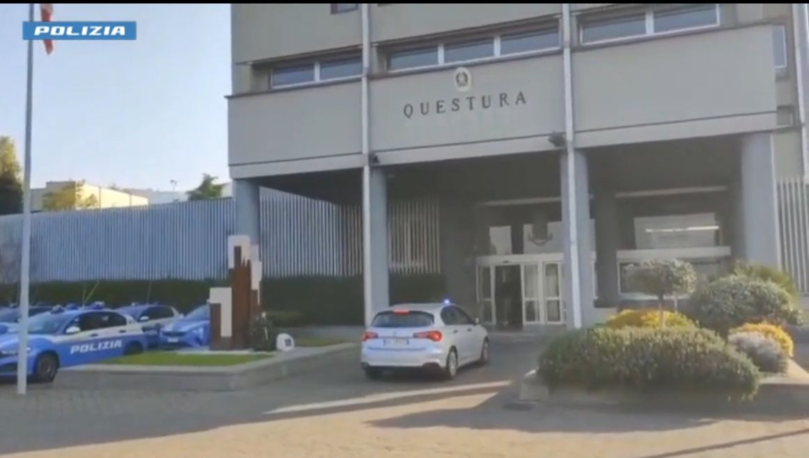 Traffico di migranti verso l’Unione Europea, la Polizia di Stato arresta 3 pakistani che saranno estradati