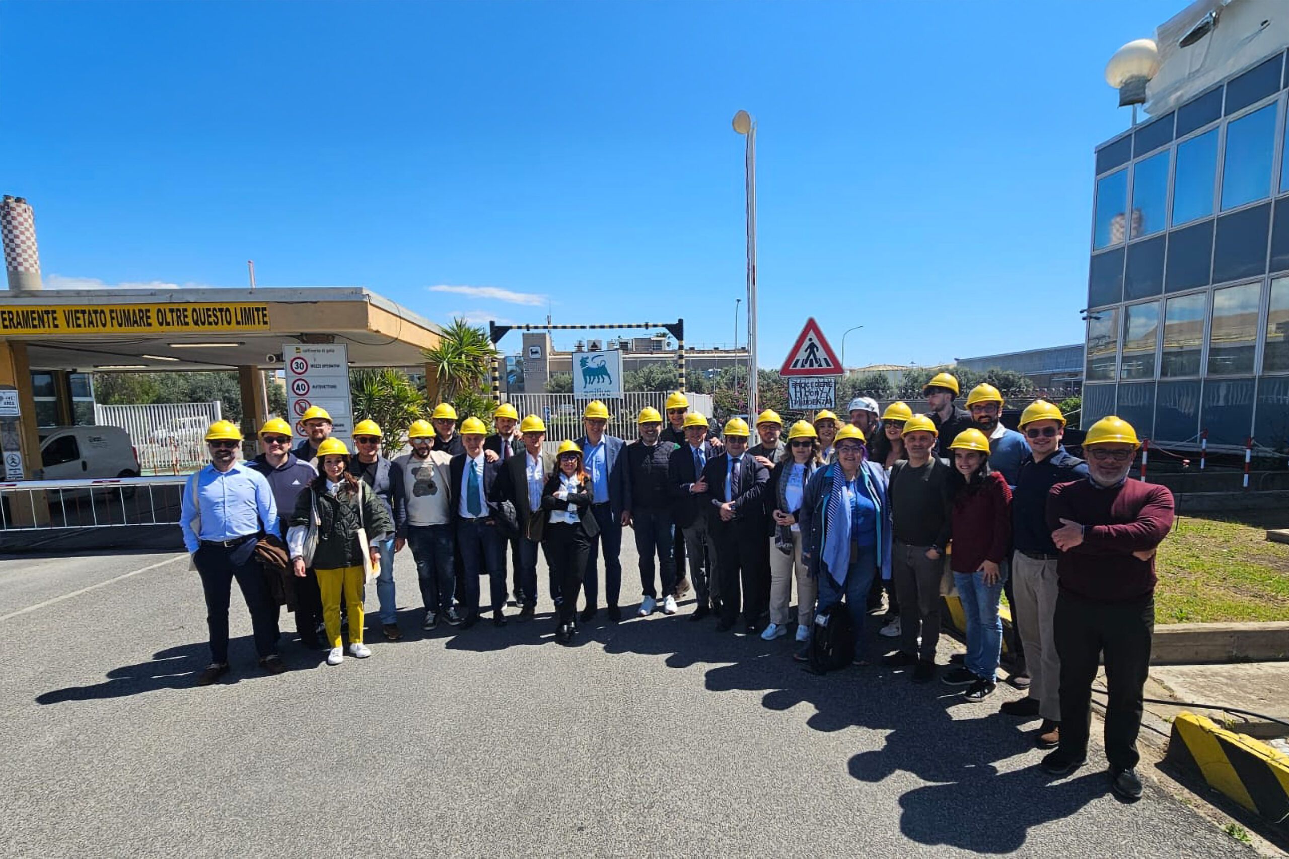Transizione energetica, innovazione e impatto sociale delle pmi: Unindustria Calabria alla Bioraffineria Enilive di Gela