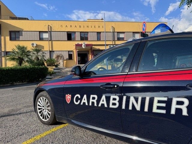 Carenze e irregolarità, chiuso un panificio dai Carabinieri
