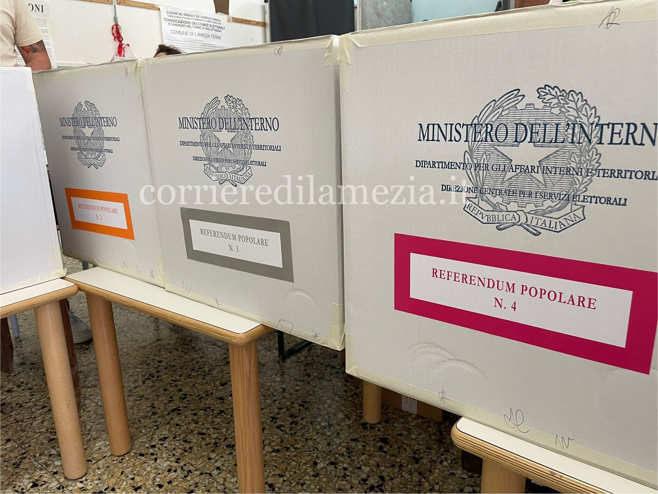 Referendum, bassa partecipazione in Calabria: l’affluenza si ferma al 23,81% Referendum, bassa partecipazione in Calabria: l’affluenza si ferma al 23,81%