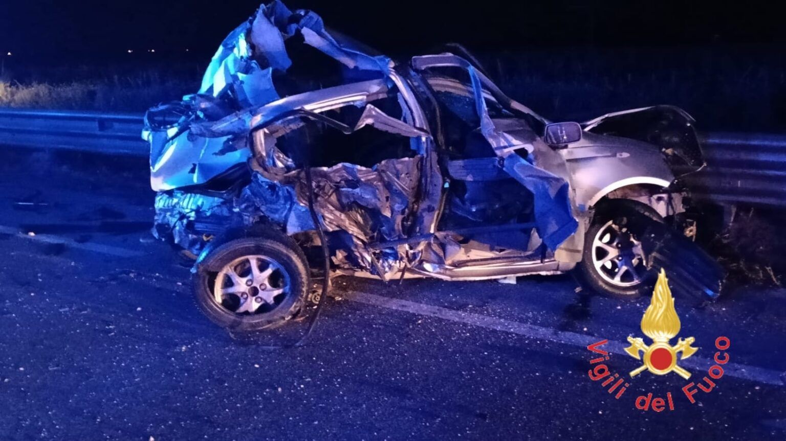 Tragico incidente stradale sulla SS 106 a Belcastro, un morto e tre ...