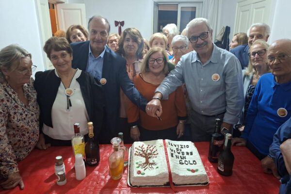 Lamezia Terme, “Il Vizio di Vivere e non solo” inaugura la nuova sede e rinnova il direttivo