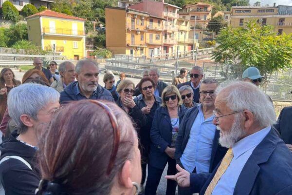 Lamezia, passeggiata storico-culturale alla riscoperta dei luoghi antichi di Sambiase