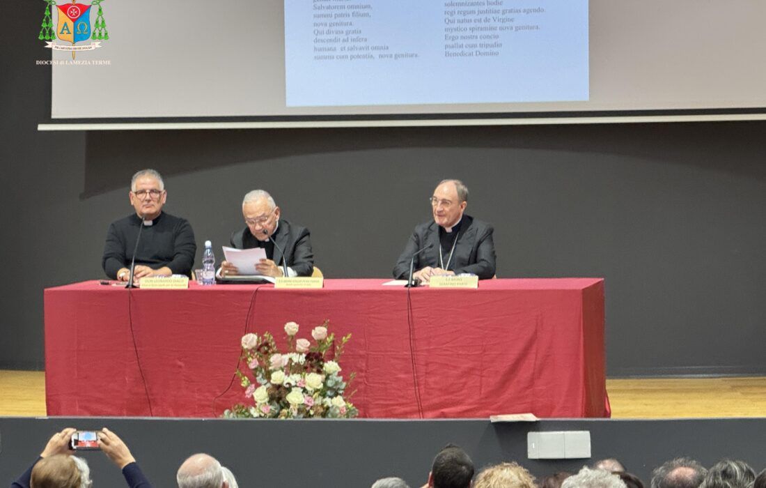 Lamezia, momento di intensa spiritualità con la visita di monsignor Edgar Peña Parra, Nunzio apostolico in Italia, per l’apertura dell’anno pastorale